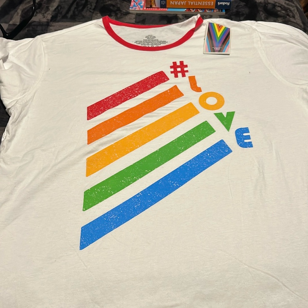 #LOVE pride Tshirt 2/$15